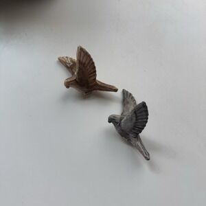 Vintage Flying Bird Wall Plaques Chalkware Resin Hanging Decor Pair